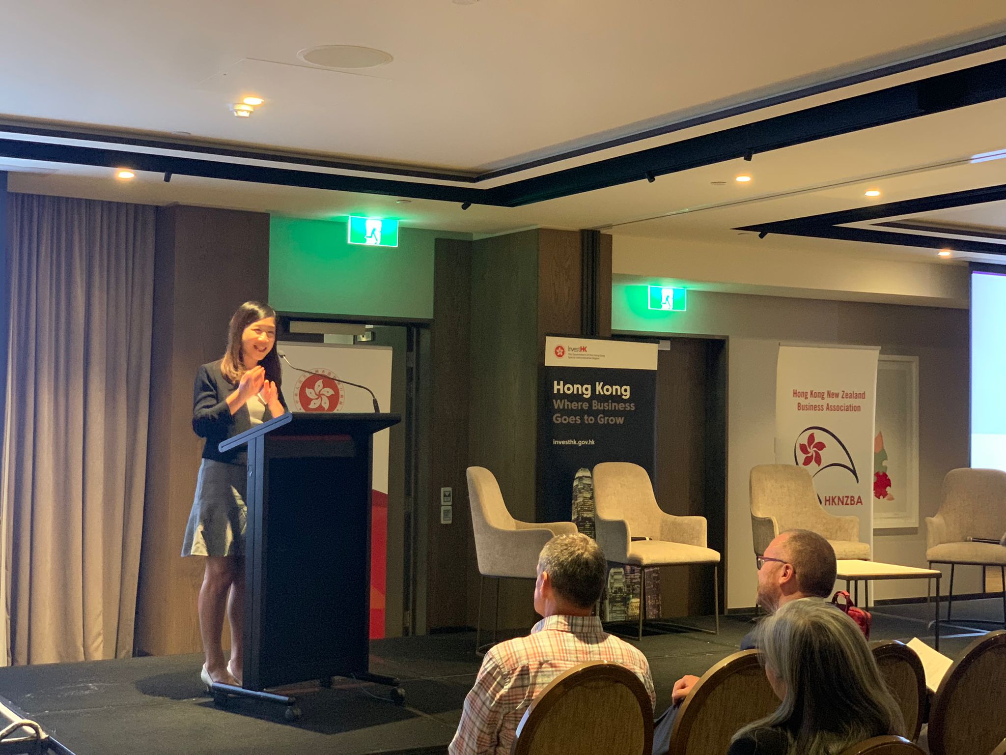 Director of HKETO Sydney attended the “Hong Kong - Gateway to the Greater Bay Area” Business Seminar of the 2022 Hong Kong Festival organised by the Hong Kong New Zealand Business Association