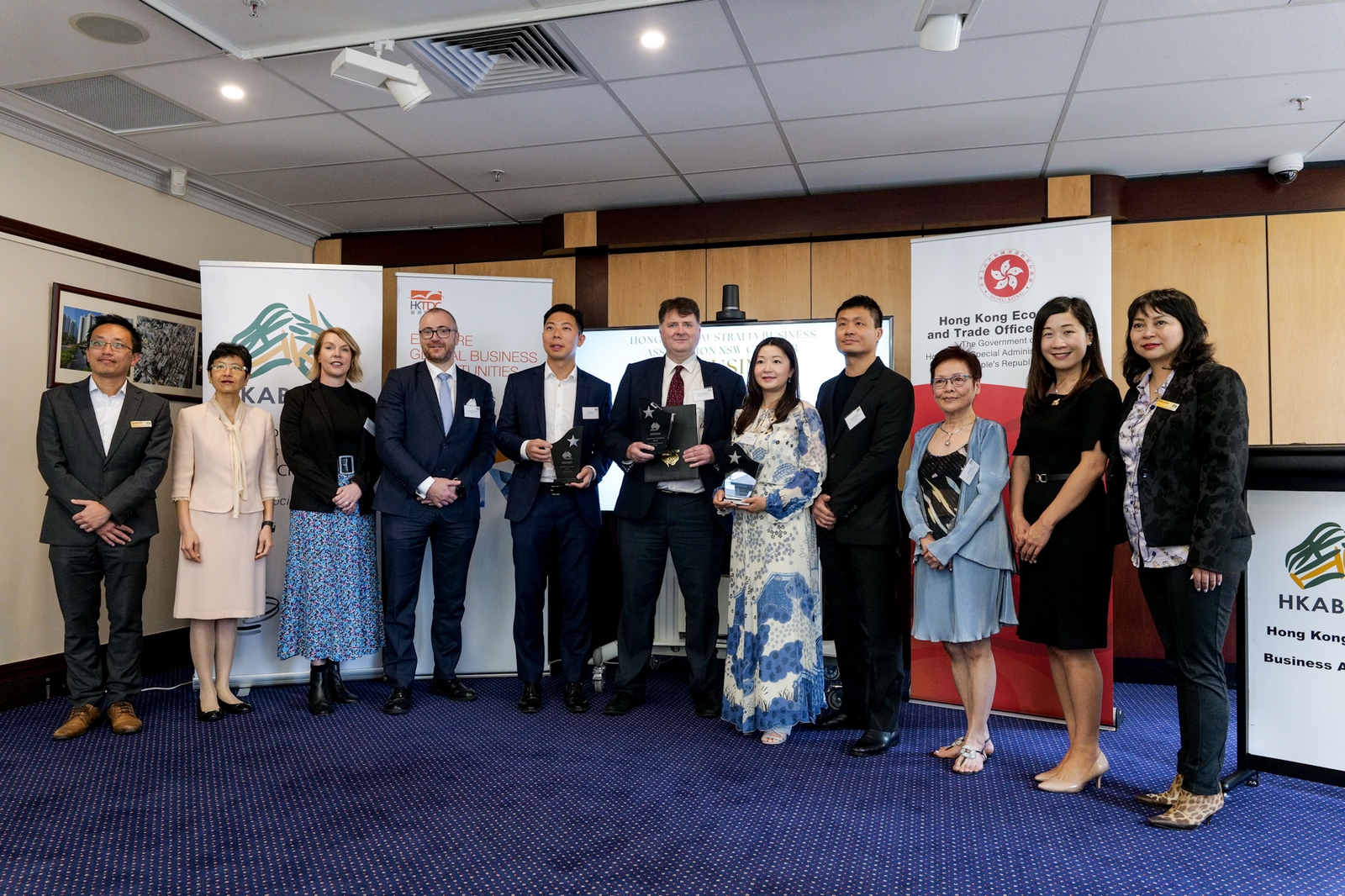 Director of HKETO Sydney attended the 23rd Business Awards organised by the New South Wales Chapter of the Hong Kong Australia Business Association