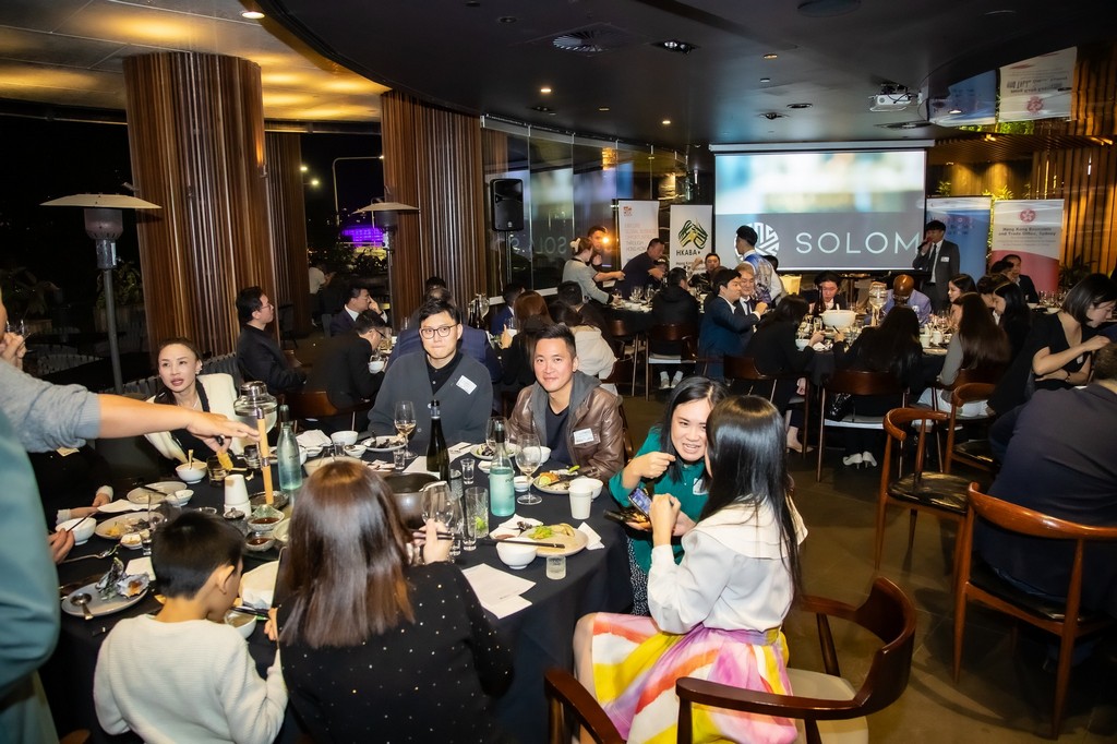 Director of HKETO Sydney attended the Food and Wine Appreciation Dinner organised by the Queensland Chapter of the Hong Kong Australia Business Association