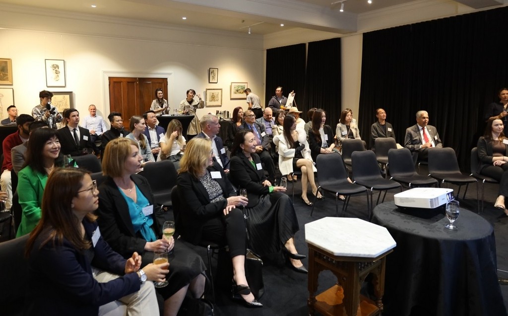 Director of HKETO Sydney virtually attended the Hello Hong Kong Travel and Tourism Seminar