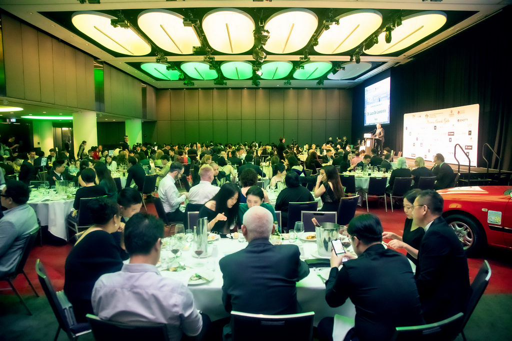 Director of HKETO Sydney attended the Business Awards Gala Dinner organised by the Queensland Chapter of the HKABA