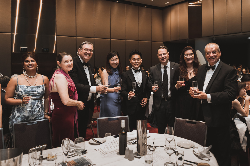 Director of HKETO Sydney attended the Business Awards Gala Dinner organised by the Queensland Chapter of the HKABA