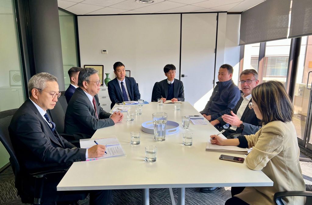 SCED and Director of HKETO Sydney attended Hong Kong Dinner in Auckland